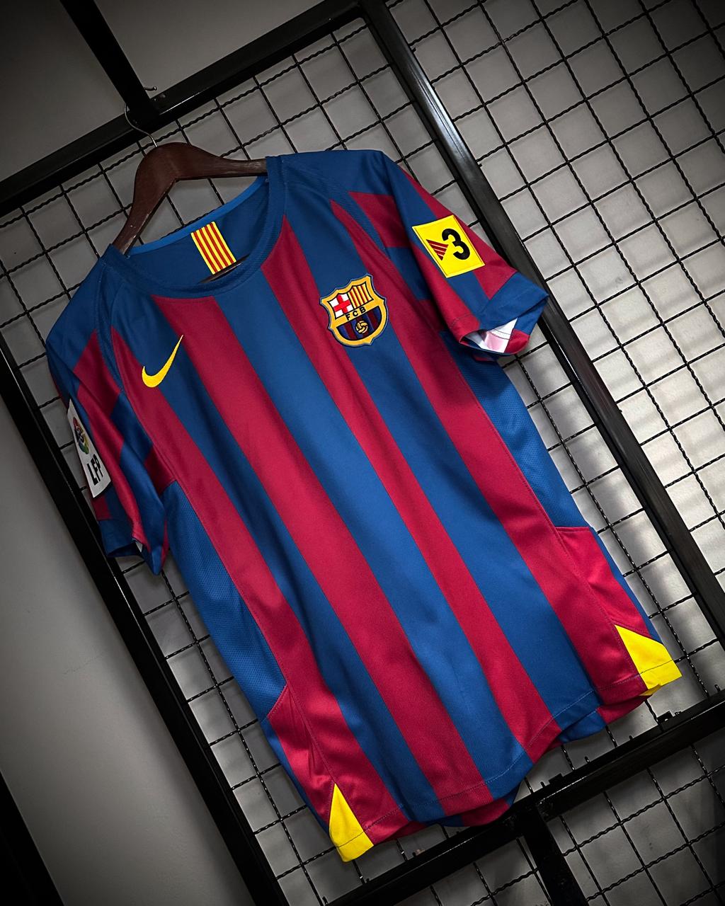 Barca Local 2005/26 Ronaldinho 10