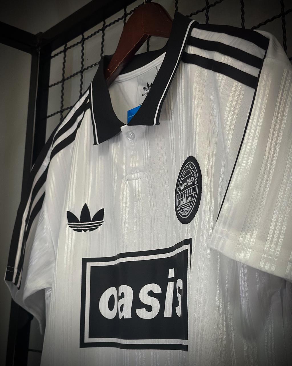 Adidas x Oasis Blanca