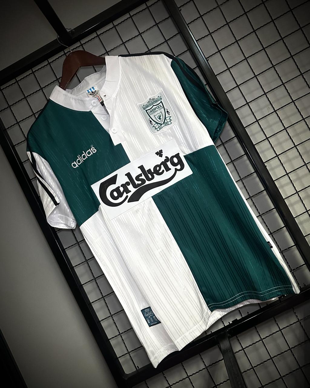 Liverpool Visita 1995/96